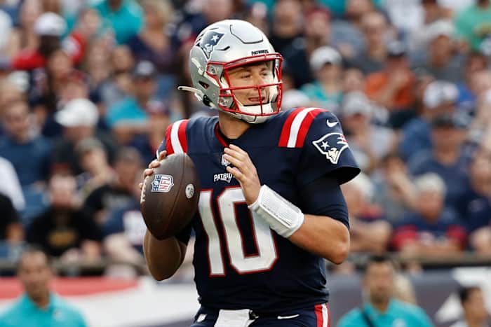 Patriots QB Mac Jones